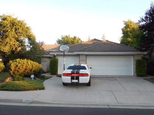 2662 Fremont Ave, Clovis, CA 93611-6822