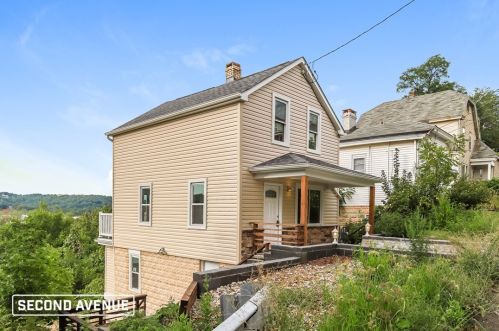 182 Liberty St, Bridgeville, PA 15017-2438