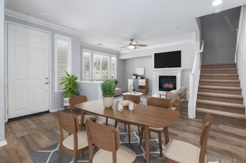 29064 Portland Ct, Temecula CA  92591-7594 exterior