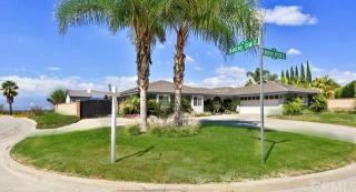 561 Rancho Vista Dr, Covina, CA 91724-3363