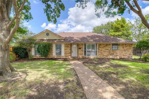 4 Springcrest Ct, Allen, TX 75002-2065