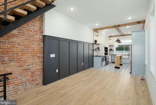 1613 15th St, Philadelphia PA  19121-3401 exterior