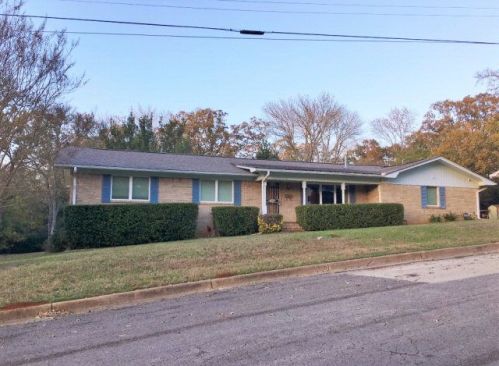 105 Summit Dr, Palestine, TX 75801-5347
