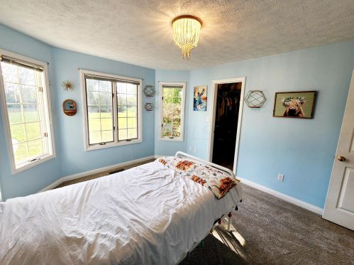 5985 Creek Rd, Washington Ch OH  43160-9726 exterior