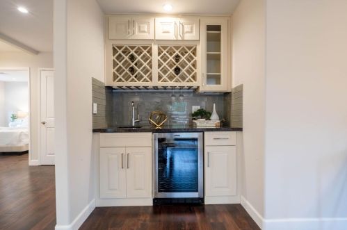 220 Virginia Ave, Campbell CA  95008-3911 exterior