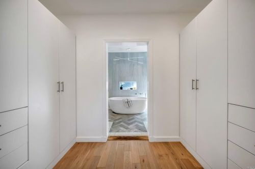 30 Bella Vis Ave, Tiburon CA 94920-2415 exterior