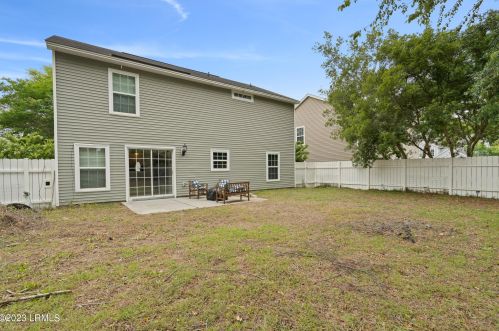 96 Shadow Moss Dr, Beaufort SC  29906-6000 exterior