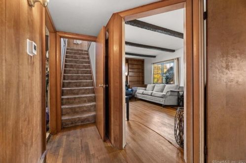 54 Greenfield Rd, Milford CT  06460-6331 exterior