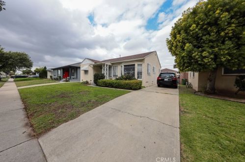 1217 136th St, Compton, CA 90222-3203