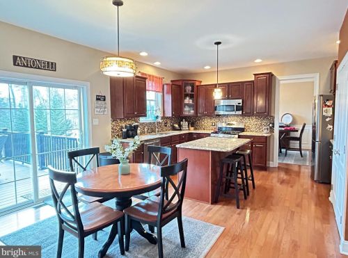 2120 Hudnut Rd, Collegeville PA  19473-2022 exterior