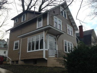 676 Maple St, Meadville, PA 16335-2326
