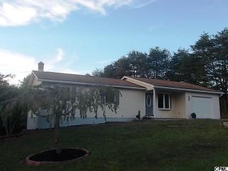 95 Sharon Dr, Shermansdale, PA 17090-9775