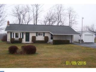 554 Tuscarora Park Rd, Barnesville, PA 18214-2815