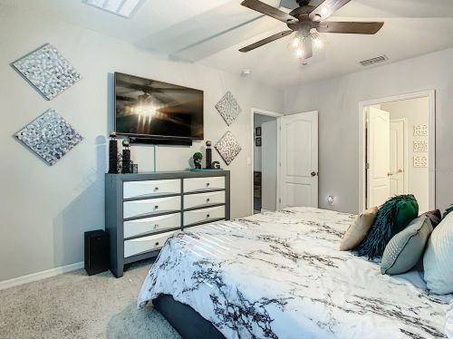 2729 Newmark Dr, Deltona FL  32738-4105 exterior