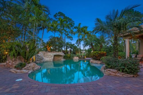 7730 Woodsmuir Dr, West Palm Beach, FL 33412-1611