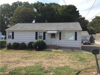 234 Red Oak Rd, Bridgeport, CT 06606-1431