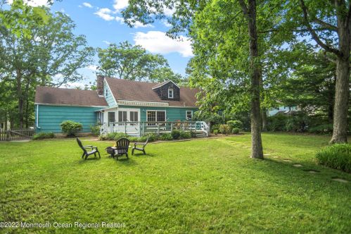 345 Princeton Ave, Berkeley Township NJ  08721-2321 exterior
