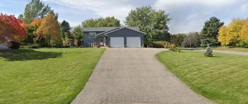 1233 Lakecrest Dr, Alex, MN 56308-8524
