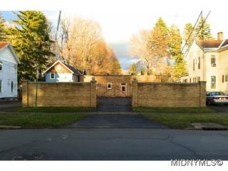 435 Prospect St, Herkimer, NY 13350-1912