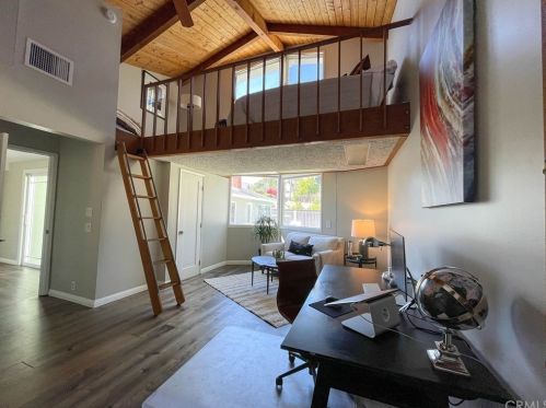 3545 El Caminito, Glendale CA 91214-1713 exterior