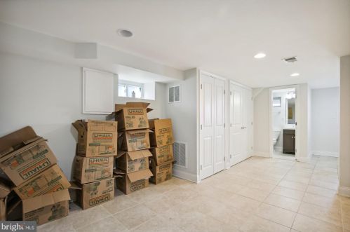 5060 Just St, Washington DC  20019-5558 exterior