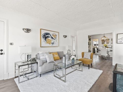 5933 Hilton St, Oakland, CA 94605-1440