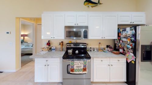 1002 Mccomkle Ave, Fort Pierce, FL 34953-3633