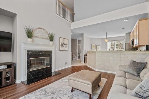 179 Woodlands Dr, Tuxedo Park NY  10987-4803 exterior