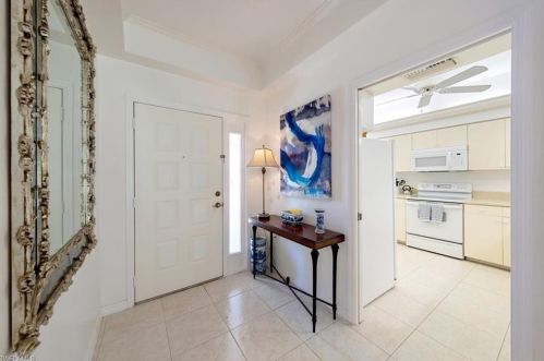 310 Sugar Pine Ln, Naples, FL 34108-2566