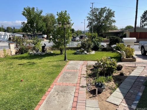 19303 Cedarcreek St, Santa Clarita, CA 91351-2702