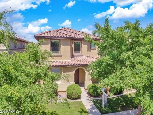 3616 Waite Ln, Gilbert, AZ 85295-7218
