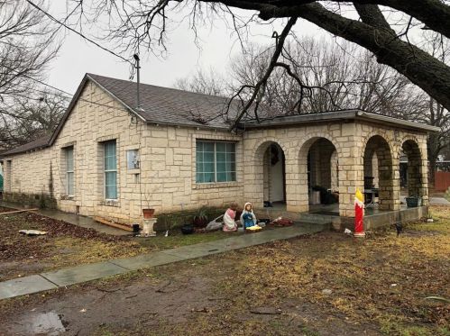 1090 Kight St, Stephenville, TX 76401-2961