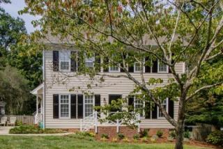 7321 Glendower Rd, Raleigh NC  27613-1507 exterior