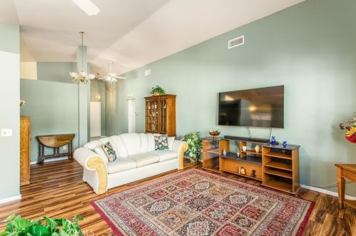 40804 Caballero Dr, Beaumont CA  92223-5590 exterior