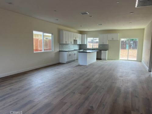378 Avenue 3, Lake Elsinore, CA 92530-4320