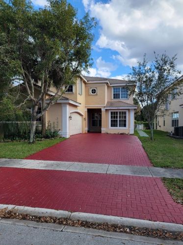 13178 45th Dr, Hollywood FL  33027-3160 exterior