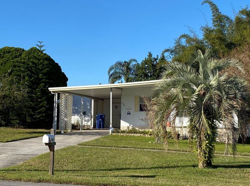 263 Lake Tarpon Dr, Palm Harbor, FL 34684-1428