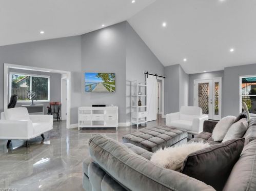 756 Reef Point Cir, Naples FL  34108-8775 exterior
