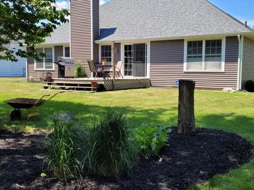 423 Maple Ln, Williams Bay, WI 53191-9541