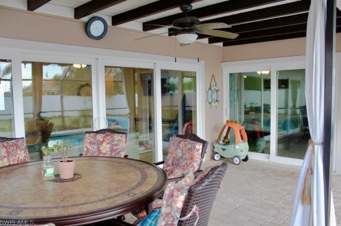 3752 2nd Ave, Cape Coral FL  33904-4807 exterior