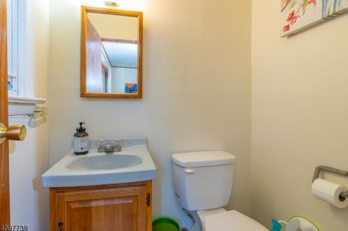 375 Hollywood Ave, Industrial Hillside NJ  07205-2713 exterior