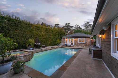 3400 Los Pinos Dr, Santa Barbara CA  93105-2632 exterior