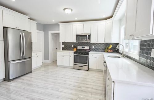 255 Pennsylvania Ave, Mount Vernon NY  10552-1420 exterior