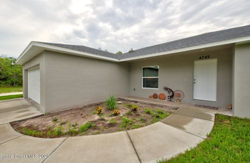 4745 Gandy Rd, Mims, FL 32754-4623