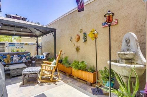 13673 Comuna Dr, Poway CA  92064-4638 exterior