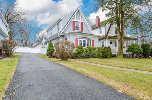 381 Hutchinson Blvd, Mount Vernon, NY 10552-1515
