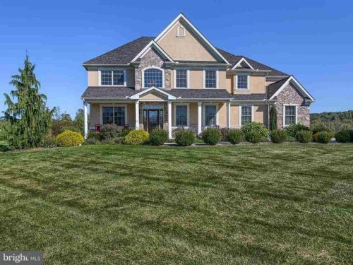 123 Buttercup Ln, Wellsville, PA 17365-9234