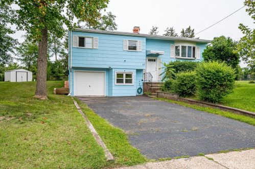 23 Deborah Dr, Piscataway, NJ 08854-5514