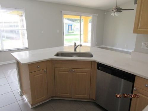 105 Brook Woode Ct, West Palm Beach, FL 33411-4703