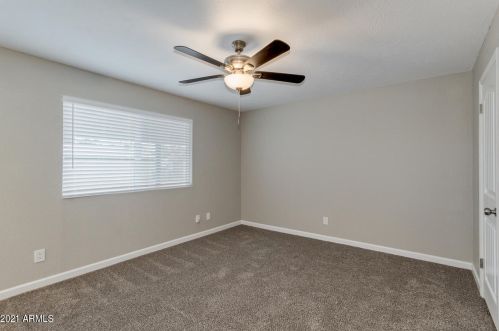 1524 Comstock Dr, Chandler AZ 85224-1855 exterior